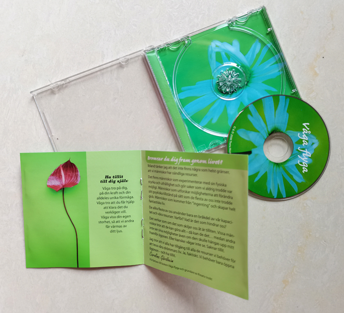 7.5mm Mini 1-CD In Case Clear Packaging With 4 Pages Booklet Insert And One Page Tray Card