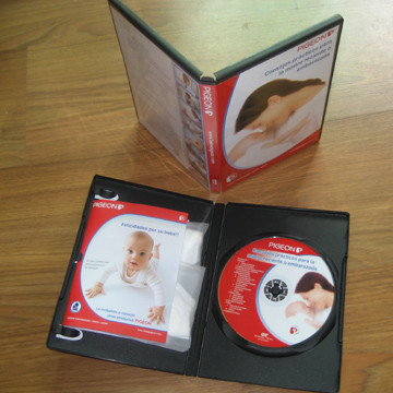 DVD In Single DVD Case With Color Insert And Booklet In Left Side