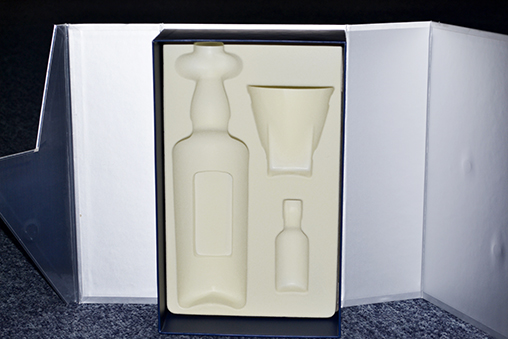 High-quality wine gift box packaging on manufacturers for work-2