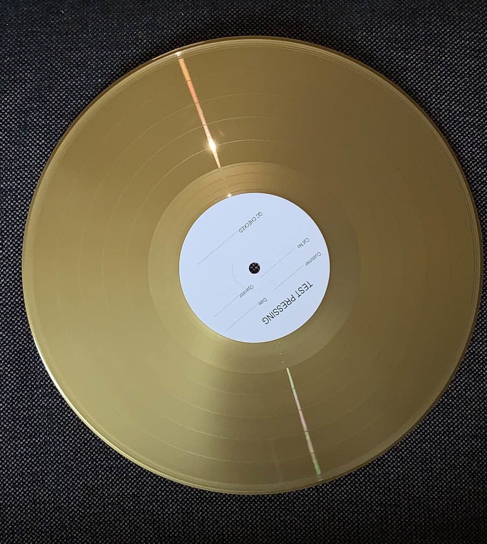 gold Vinyl Records(LP)+poly lined envelope+jakect+poly bag